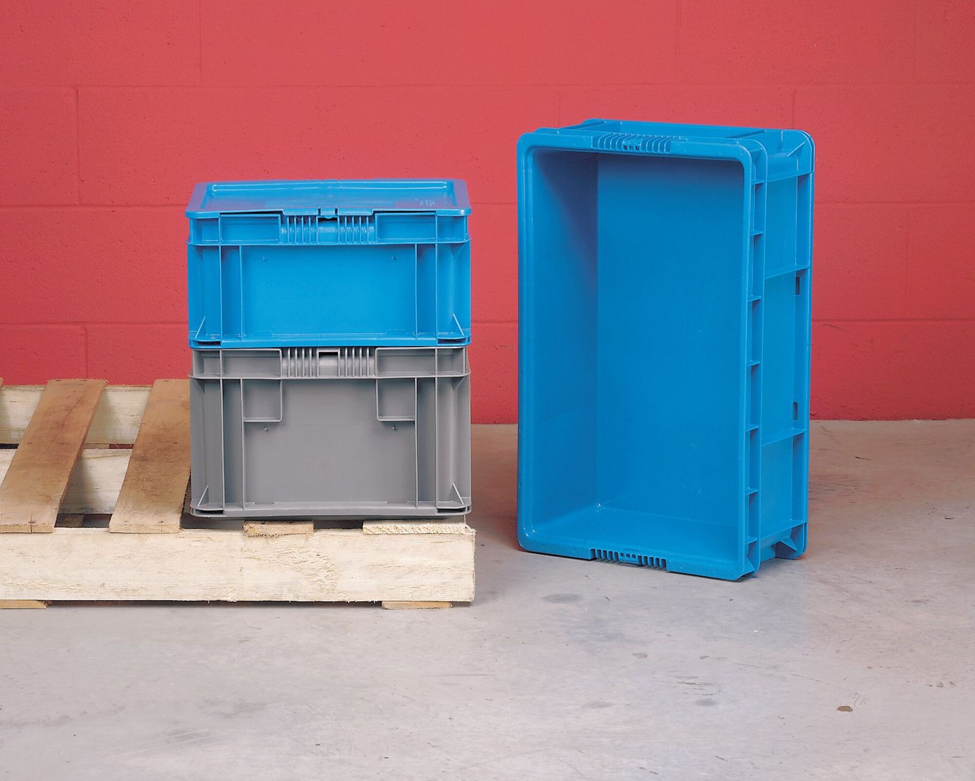 APPROVED Drawer Bin, Gray, 4 9/16 InH X 17 InL X 8 1/4 InW