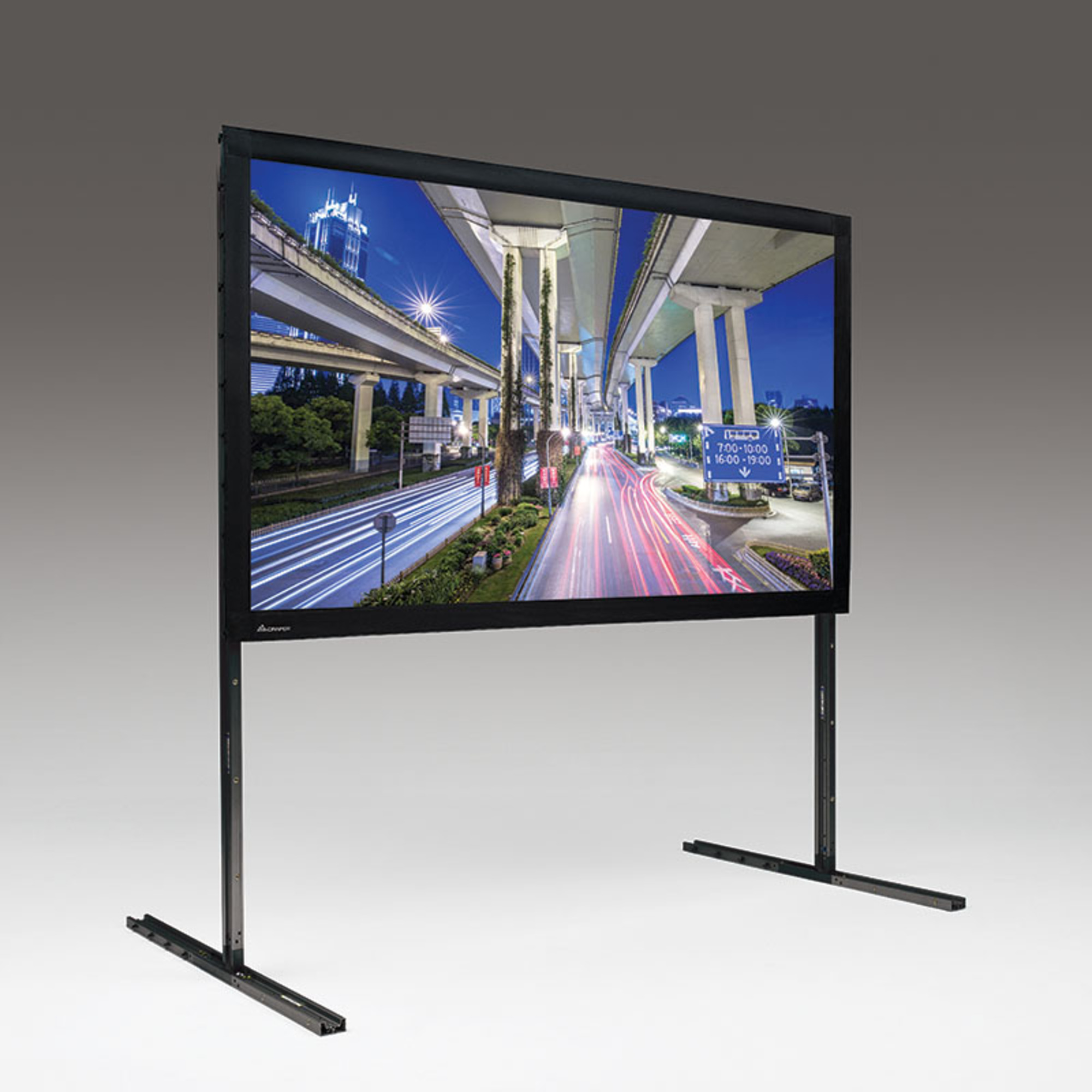 Draper FocalPoint Projection Screen - Thumbnail 5